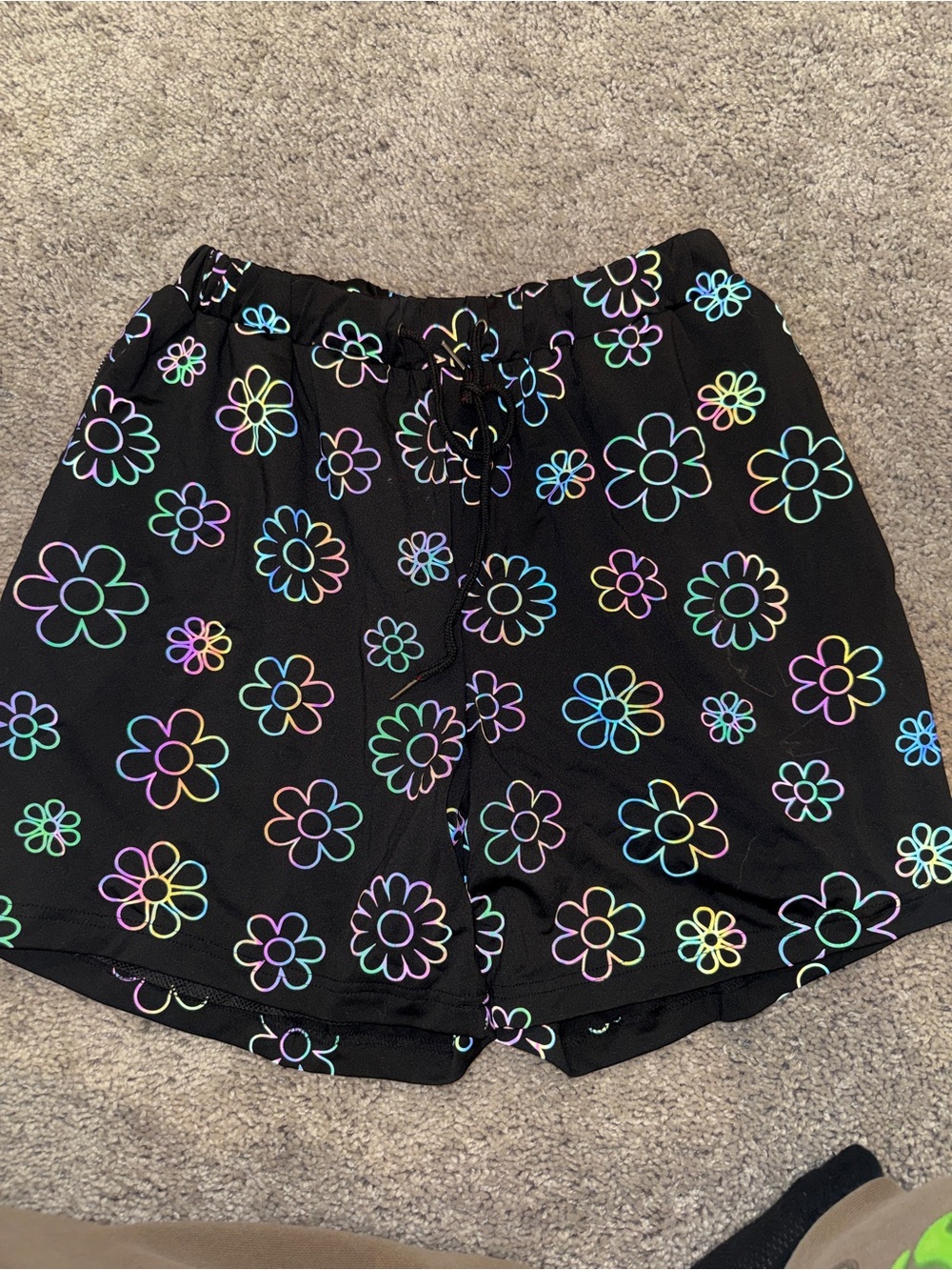 IHeartraves Reflective Daisy Set - Picture 4 of 5